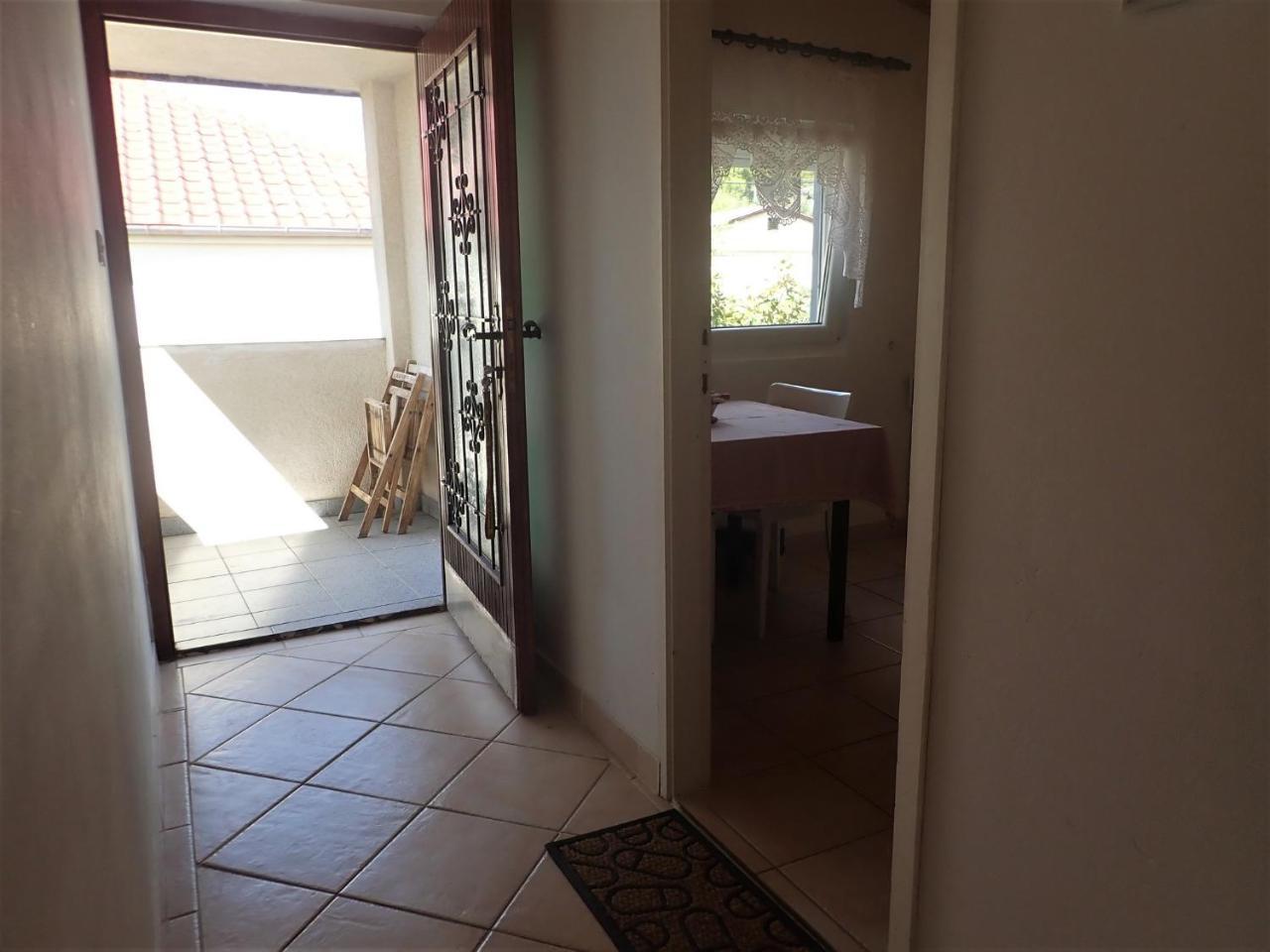 Apartments Velebit Starigrad Paklenica Ngoại thất bức ảnh